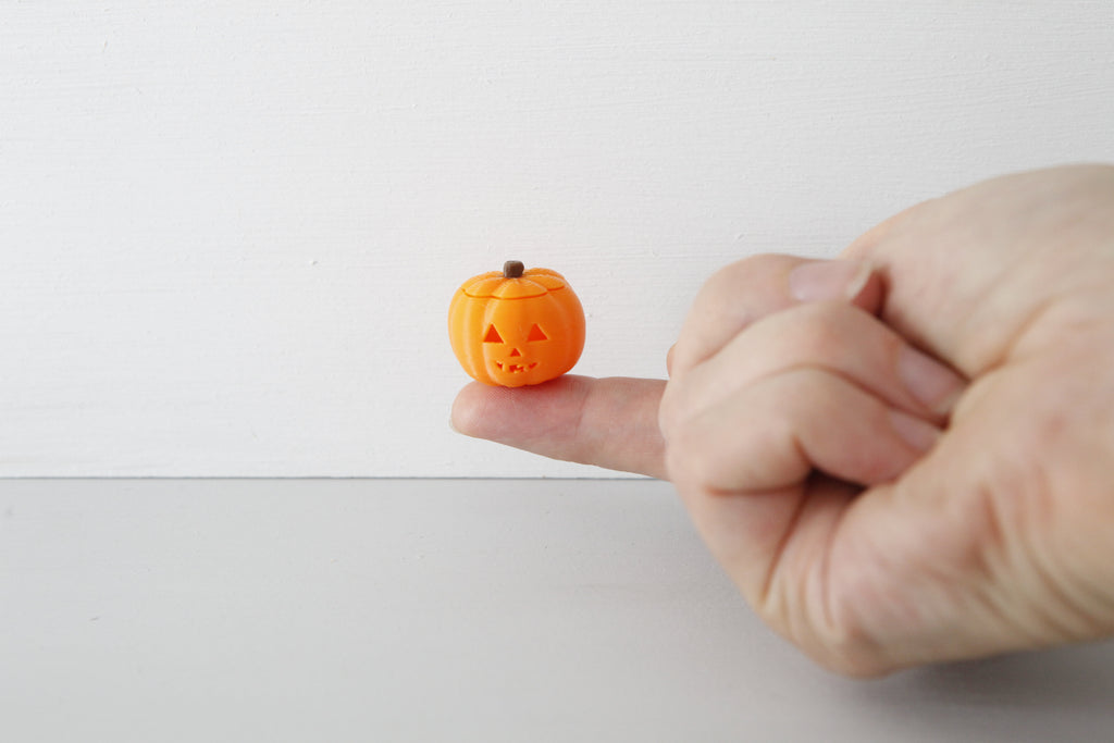 Miniatur Leuchtkürbis