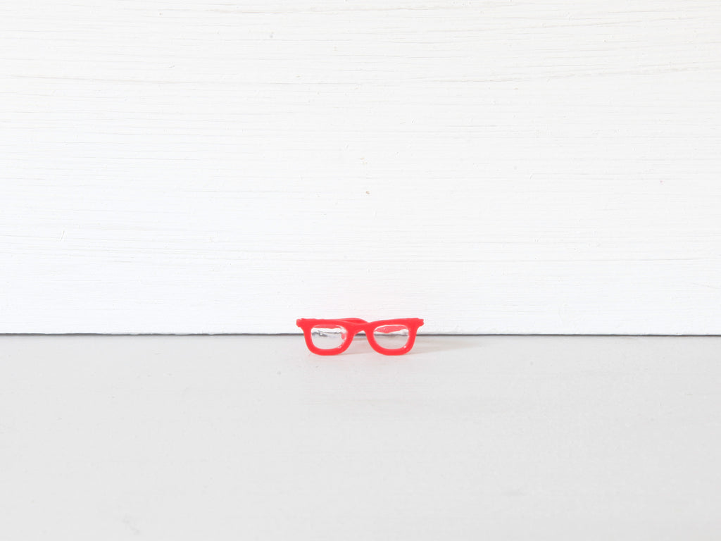 Miniatur Brille rot oder schwarz