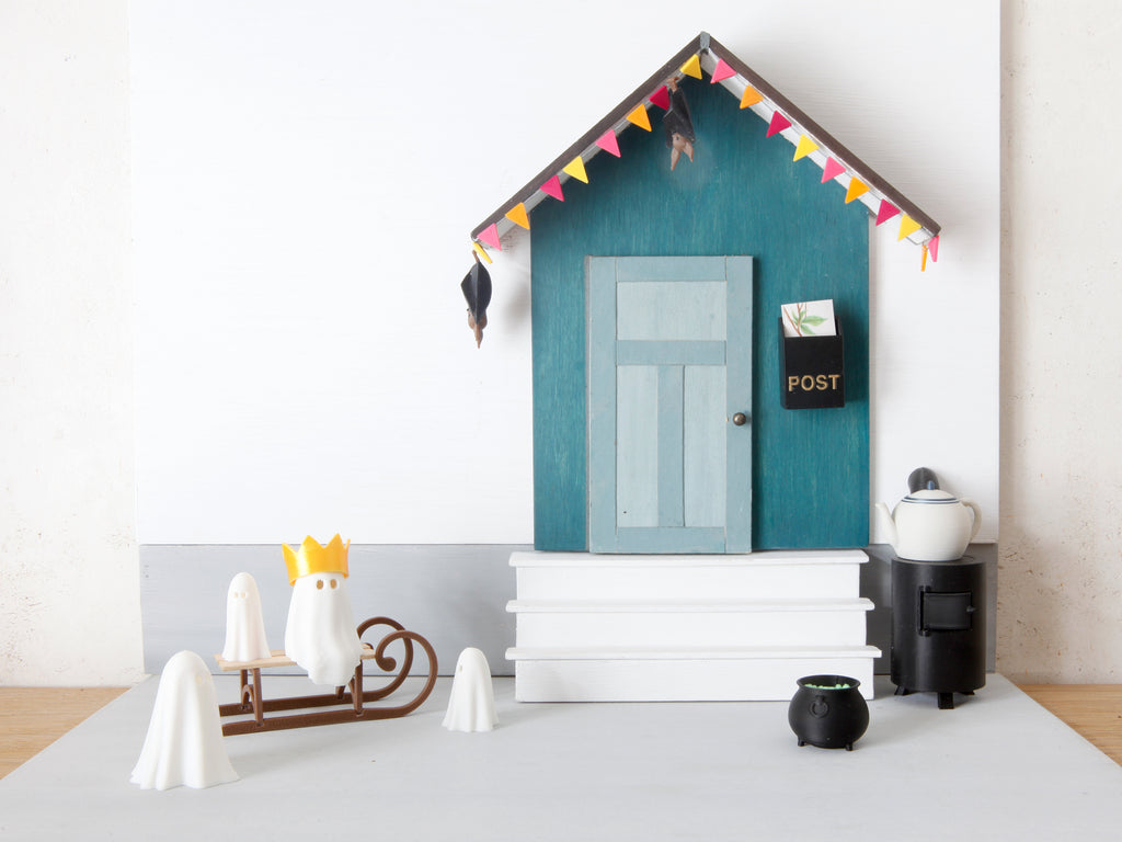 Miniatur Gespenst sitzend