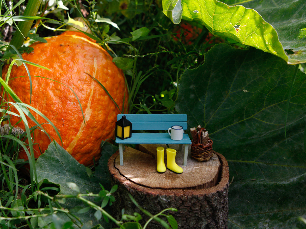 Miniatur Gummistiefel für die Wichteltür