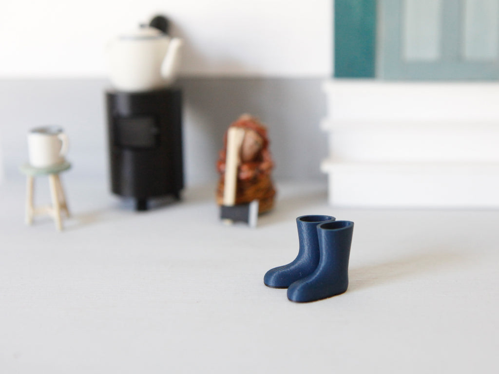 Miniatur Gummistiefel für die Wichteltür