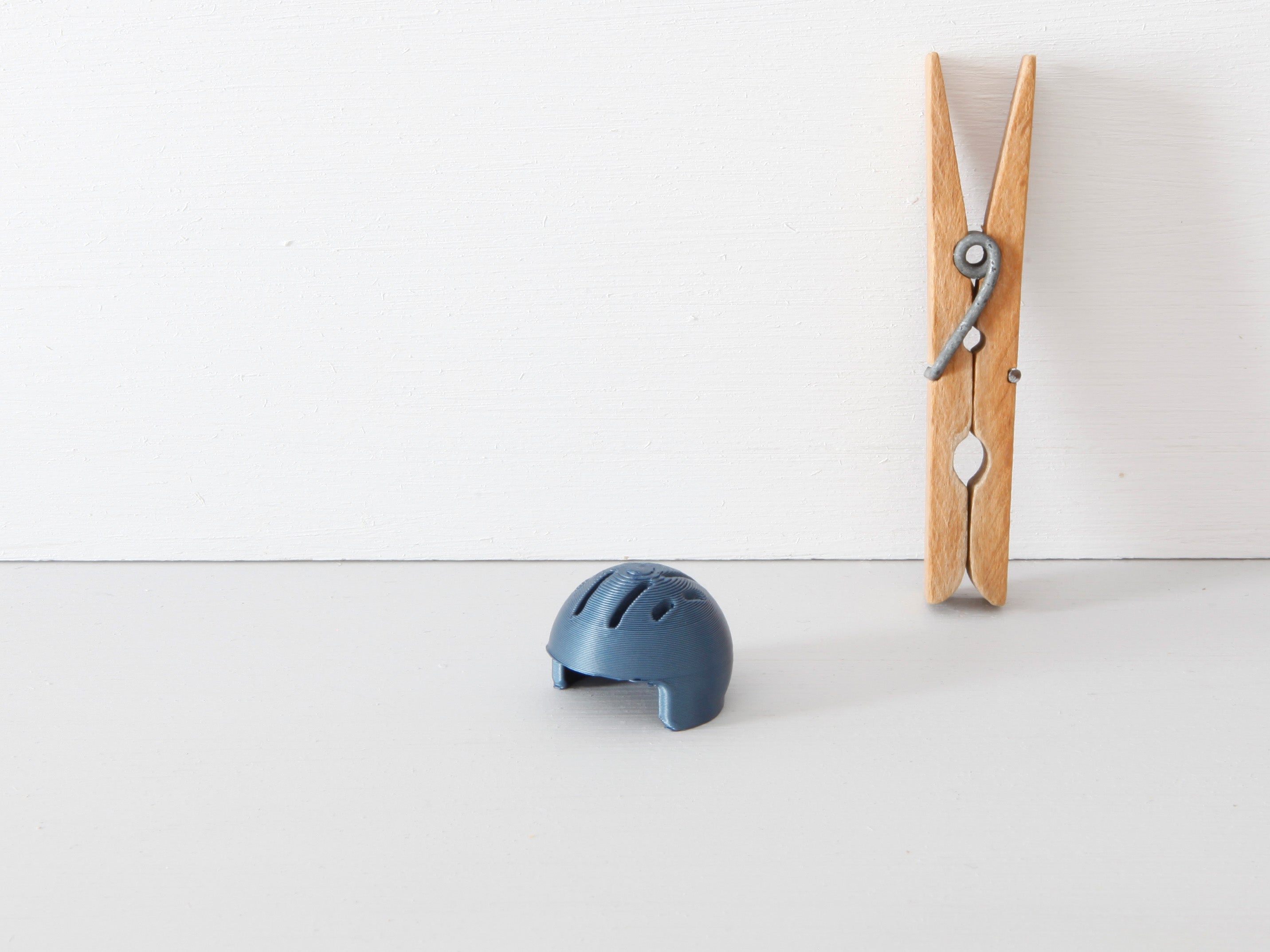 Miniatur Helm für die Wichteltür