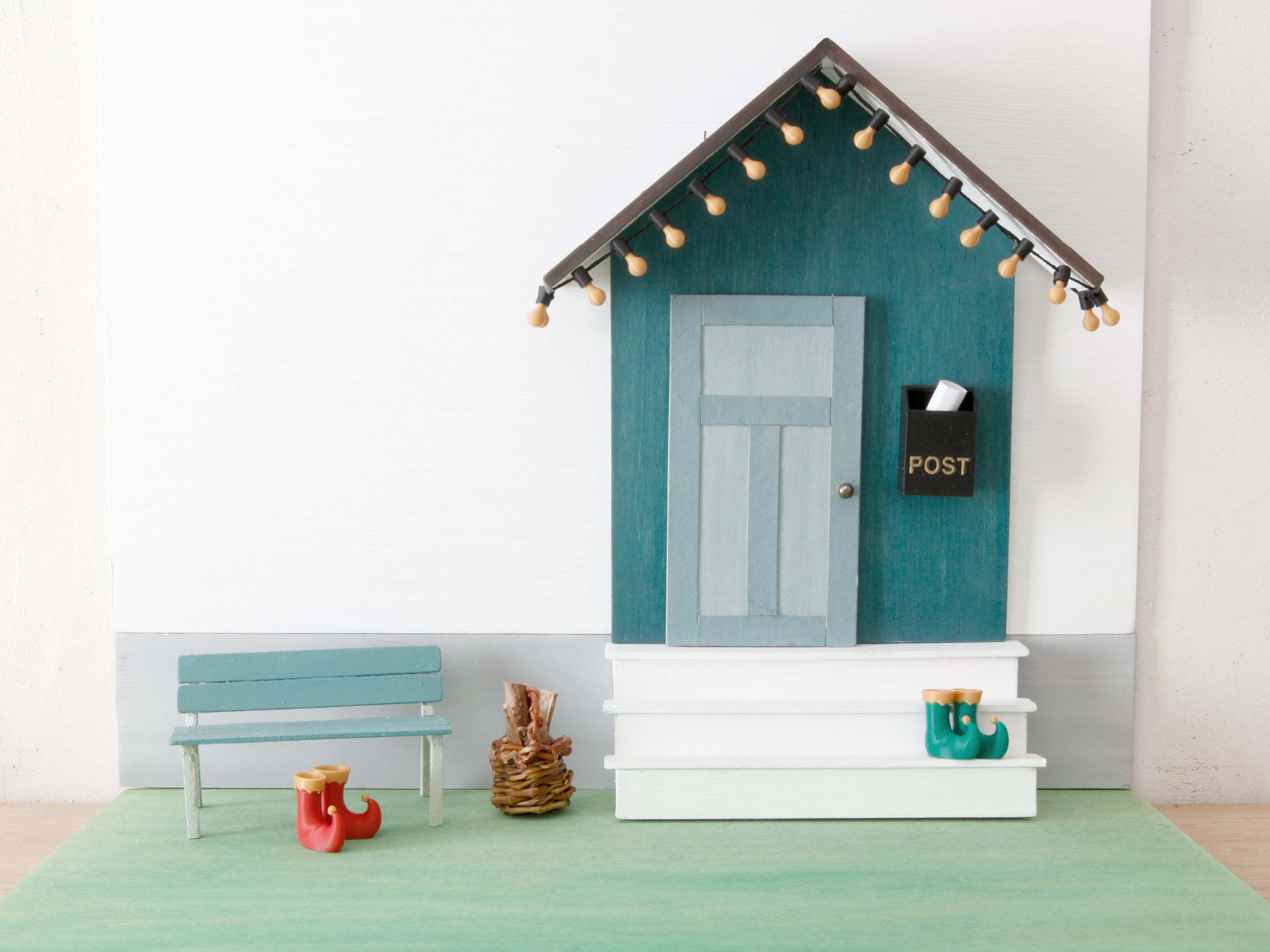 Miniatur Stiefel für die Wichteltür