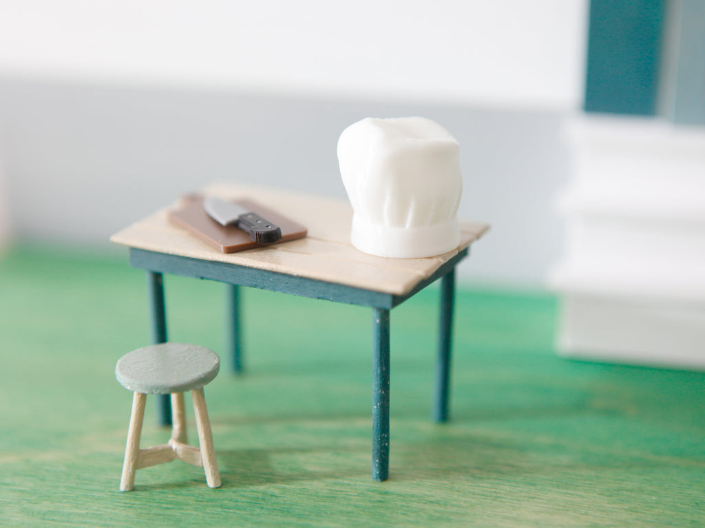 Miniatur Kochmütze für die Wichteltür