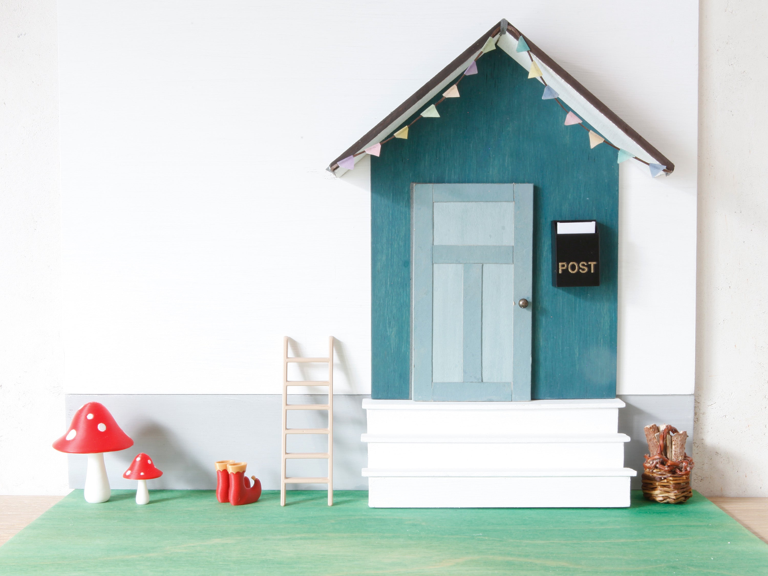 Miniatur Leiter für die Wichteltür