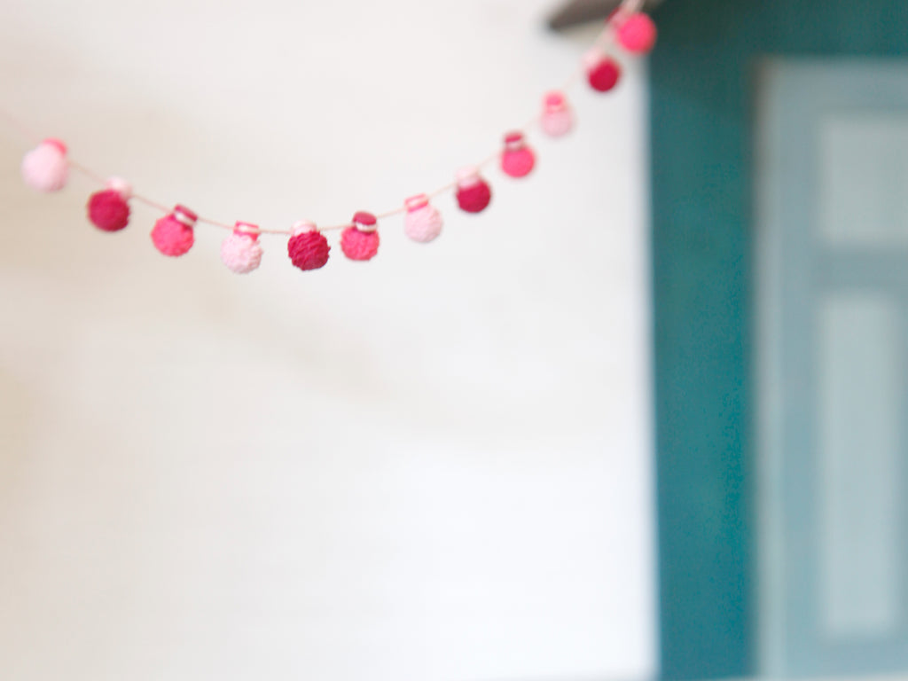 Miniatur Pompon Girlande