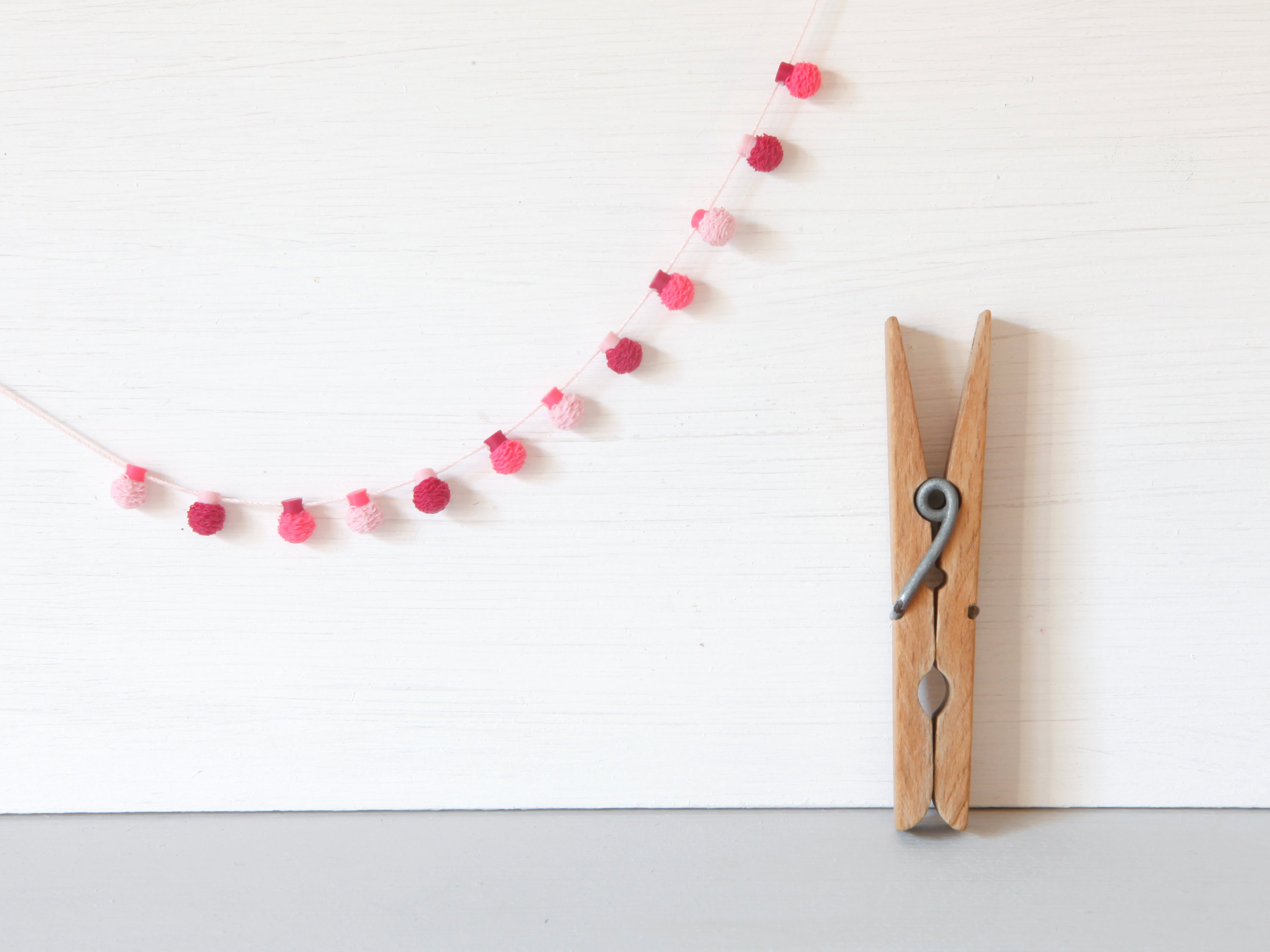 Miniatur Pompon Girlande