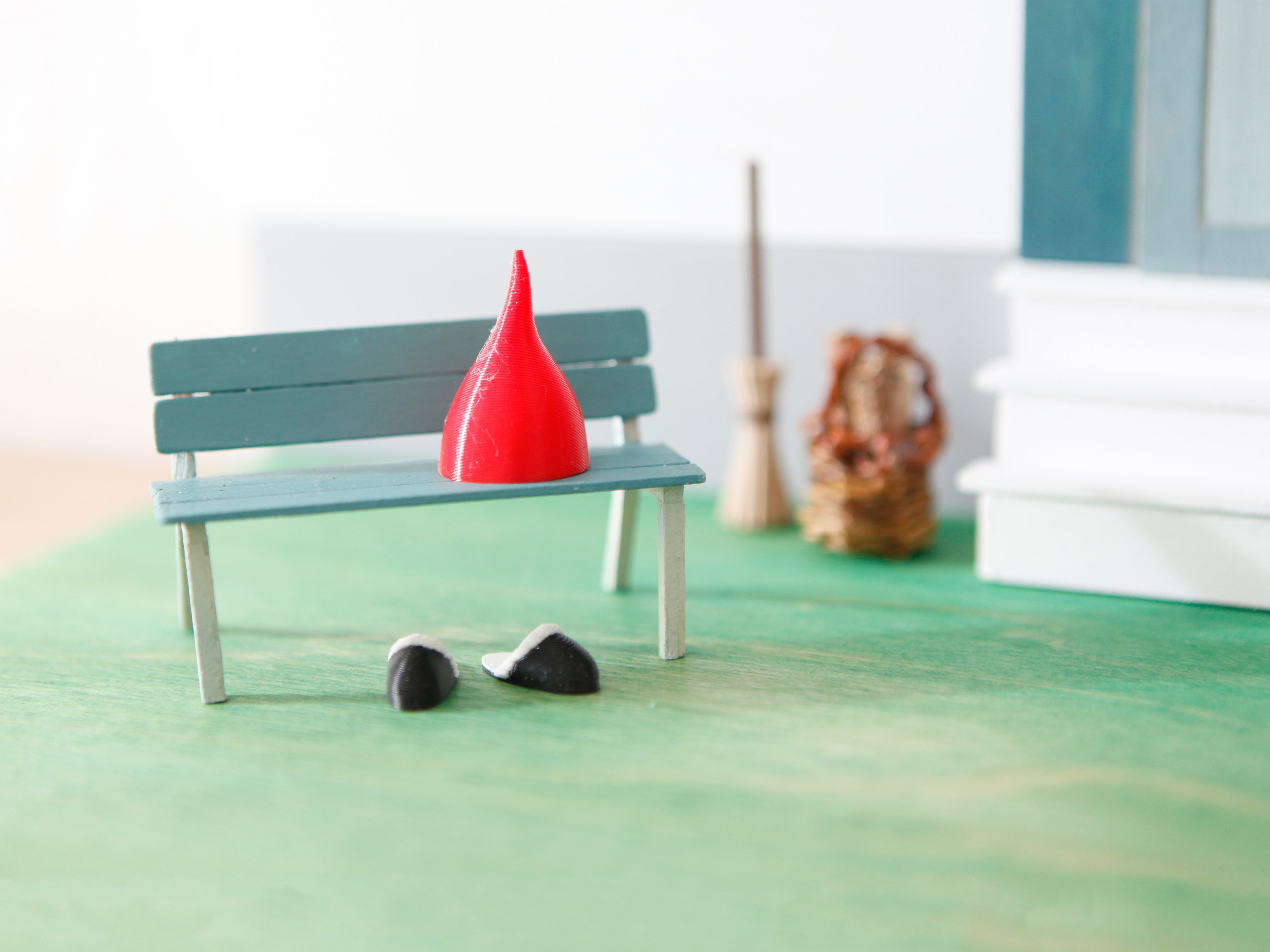 Miniatur Zipfelmütze für die Wichteltür