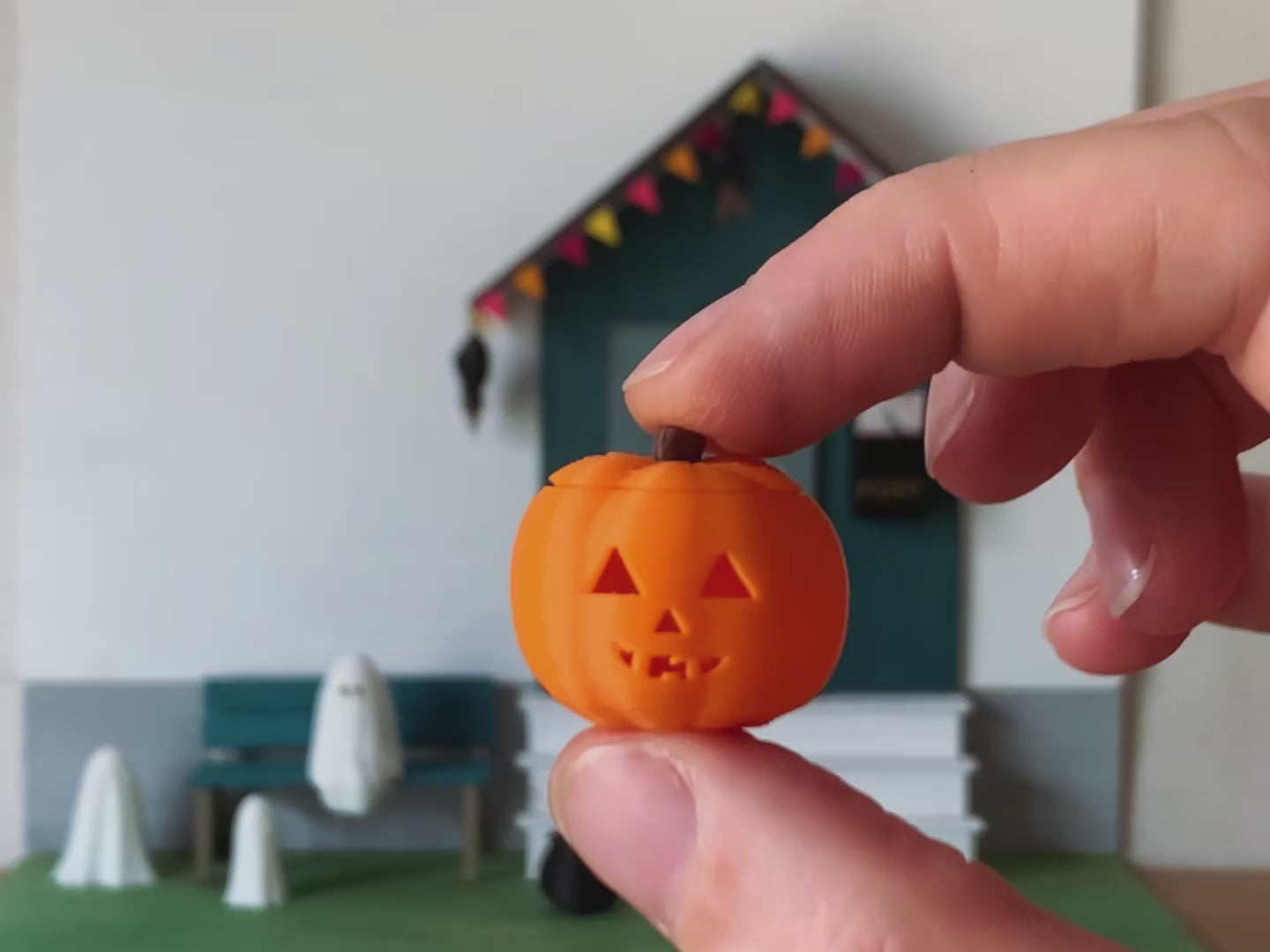 Miniatur Leuchtkürbis